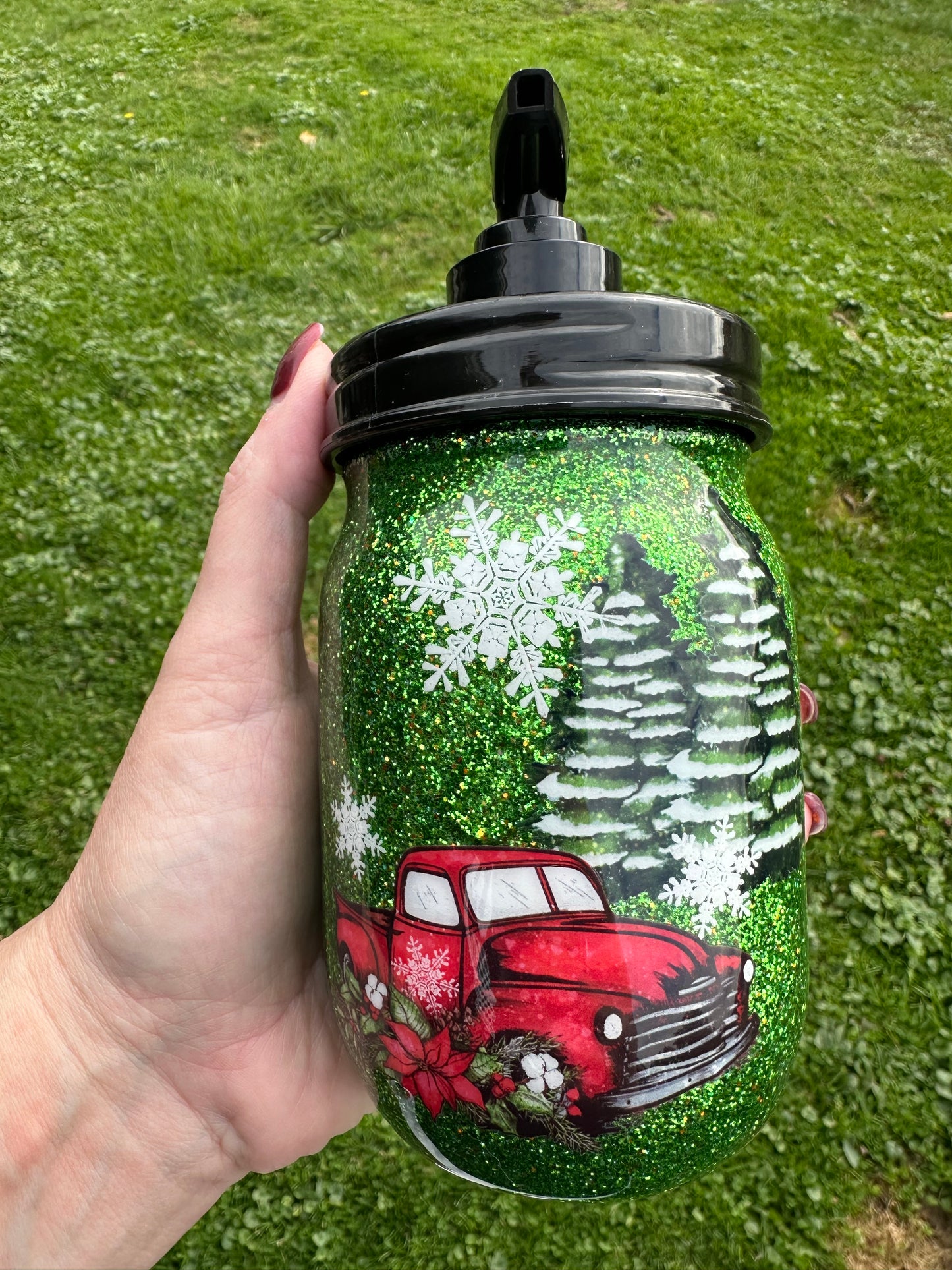Mason jar soap dispenser